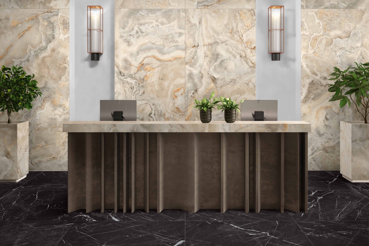 413-628-K02-LA-MARMOTECA-COSMIC-IVORY-LUX-120X280-MARQUINIA-BLACK-LUX-120X120