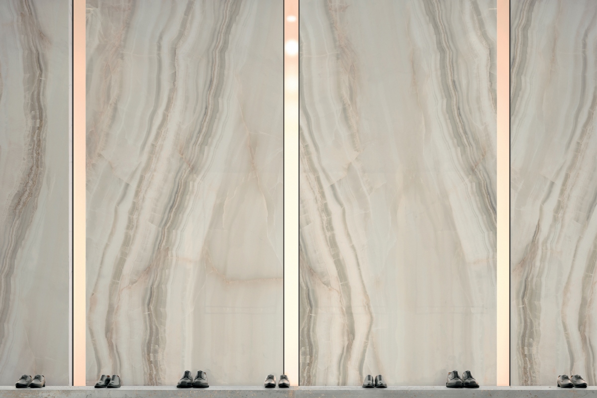 82-371-MarmotecaOnyxFlow120x280OxideAluminum