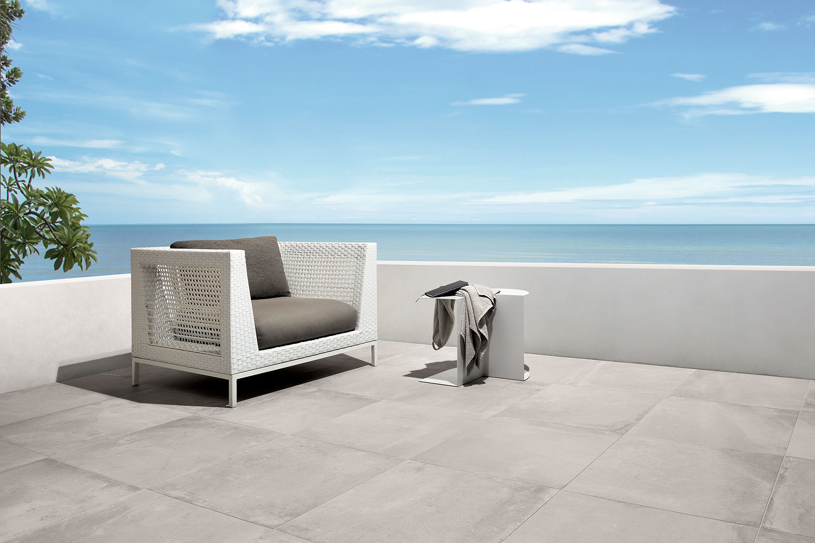 Pavimento-per-esterni_Ceramiche-Coem_Cottocemento_Light-Grey-1