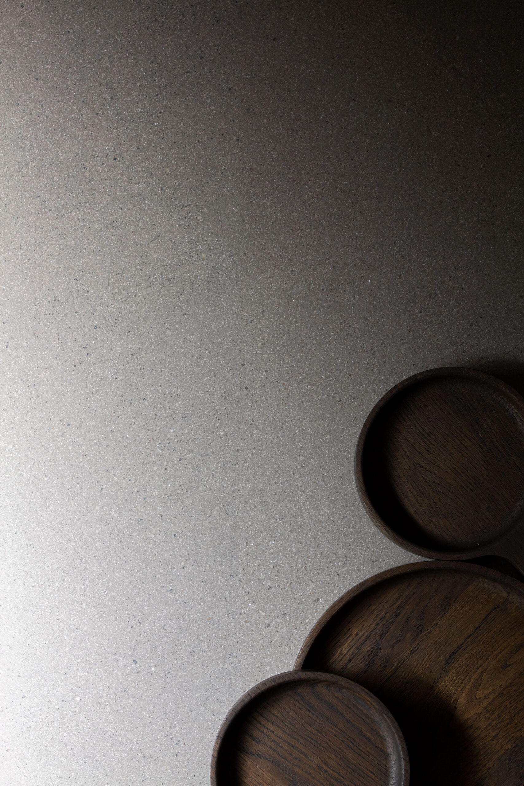 amb-living-ceramics-Kron-Grey-nat-120x120-hr-02-4-scaled
