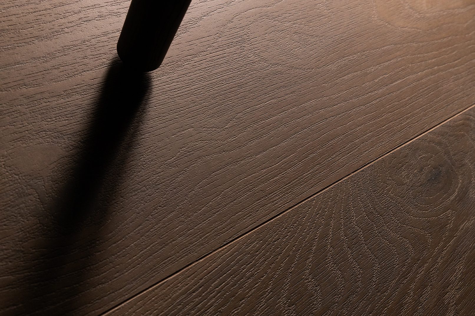 amb-living-ceramics-due-walnut-02-hr
