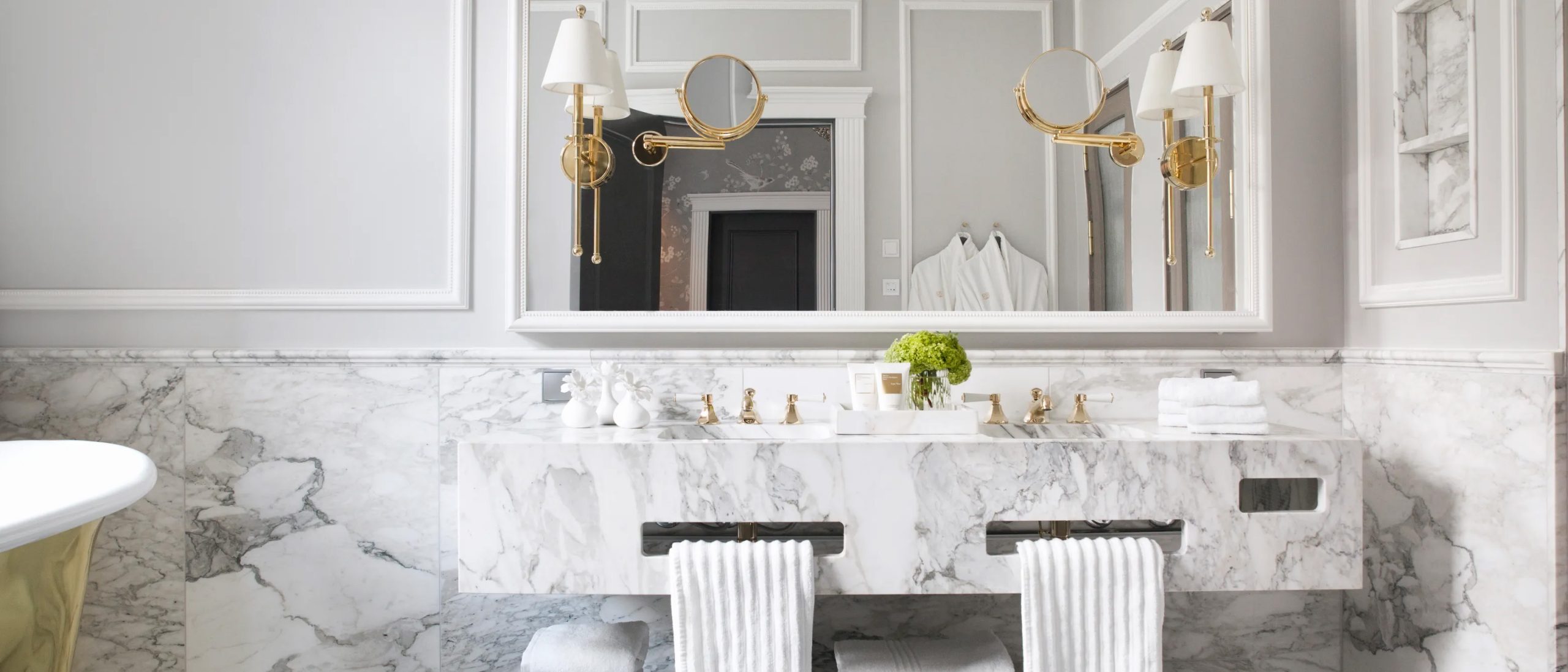 BritanniaHotel_SignatureSuite_photoDreyer+Hensley_Job_12029