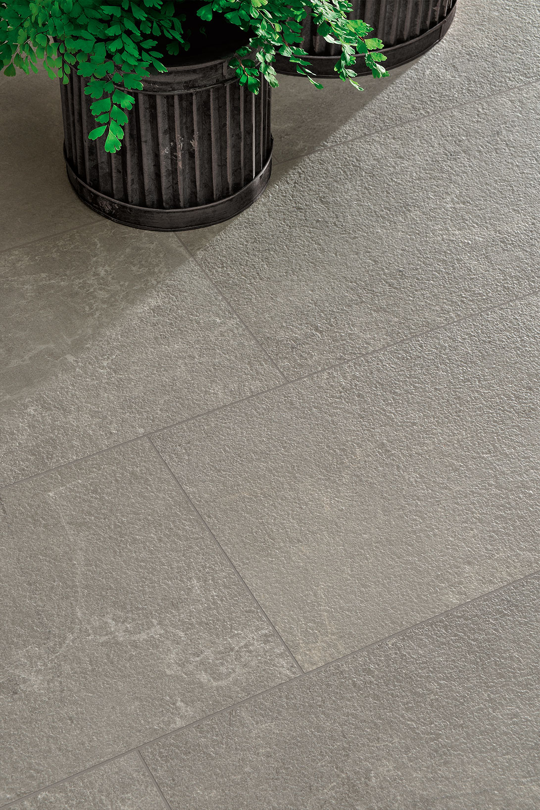 Ceramiche-Coem_Blendstone_Dark-Grey_piastrelle-da-esterno-1