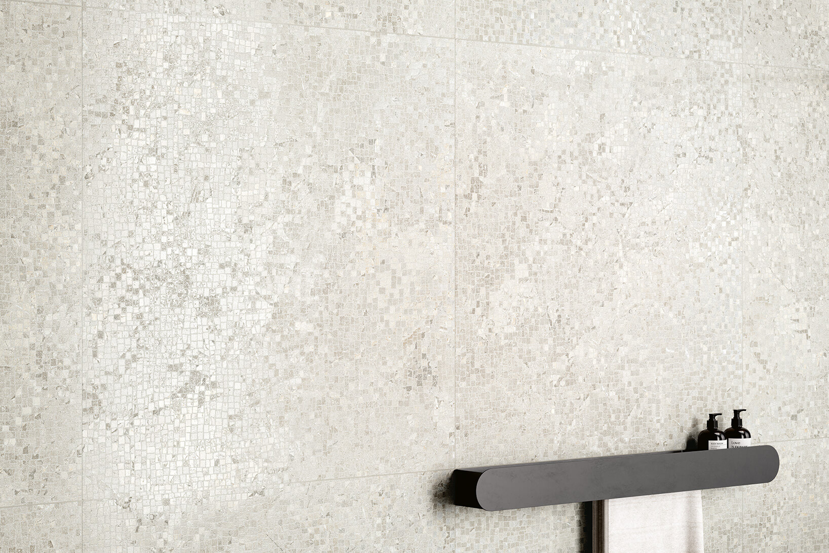 Ceramiche-Coem_Lythos_White-Pompei-906x906_gres-porcellanato-rivestimento-bagno