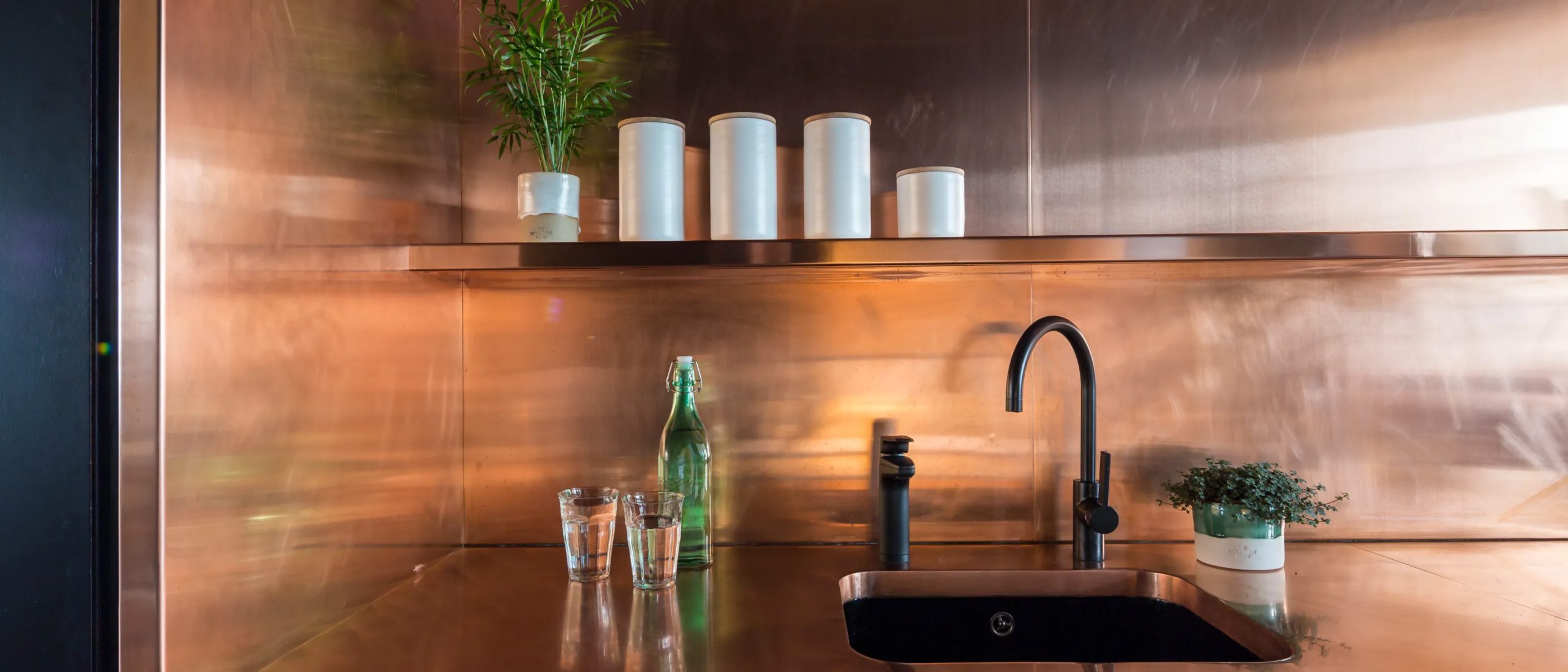 Dornbracht_Reference_Tara_blackTheDepartmentStore_JamesJones-5-(7)