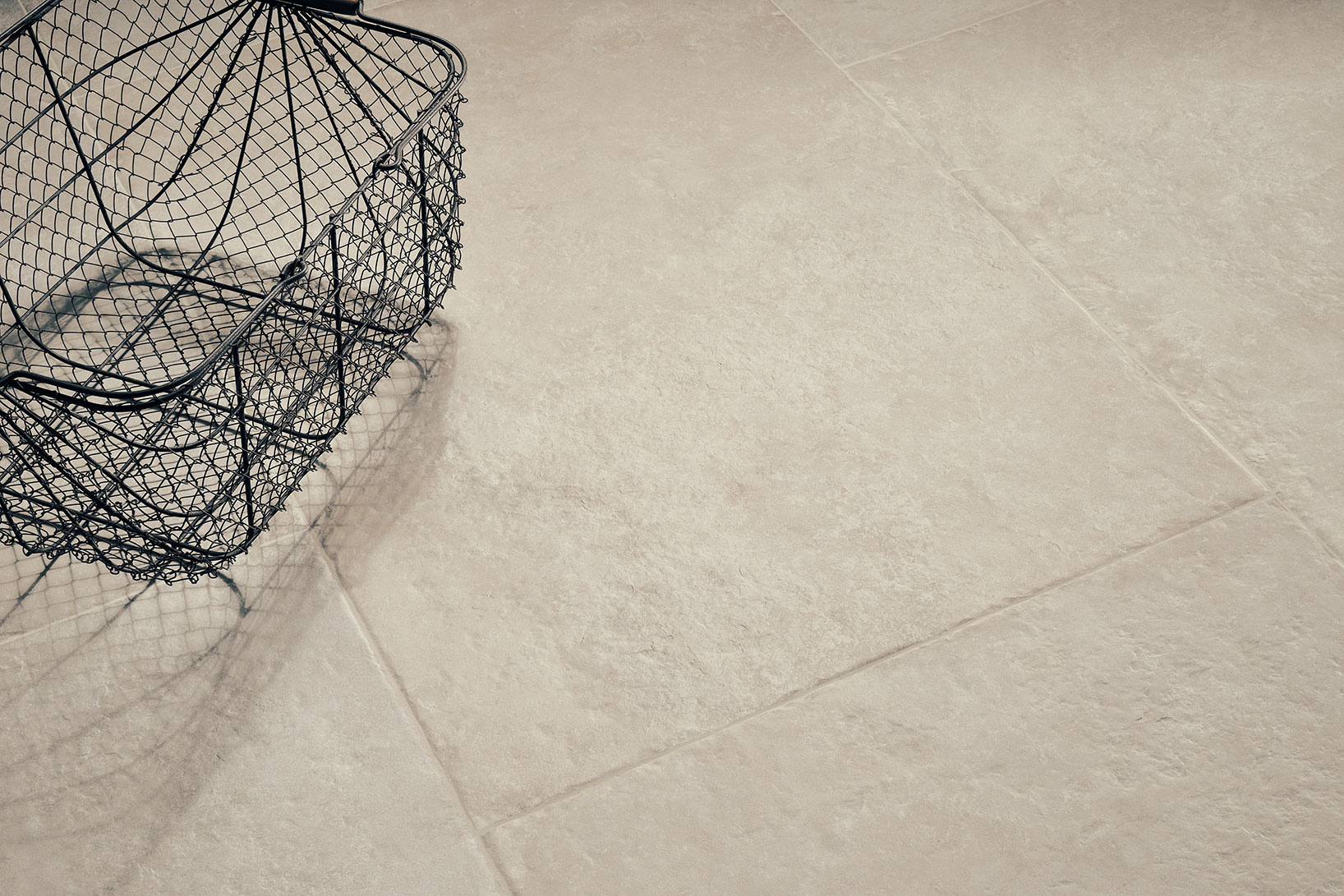 Pavimento-in-gres_Ceramiche-Coem_Castle_Ivory-1