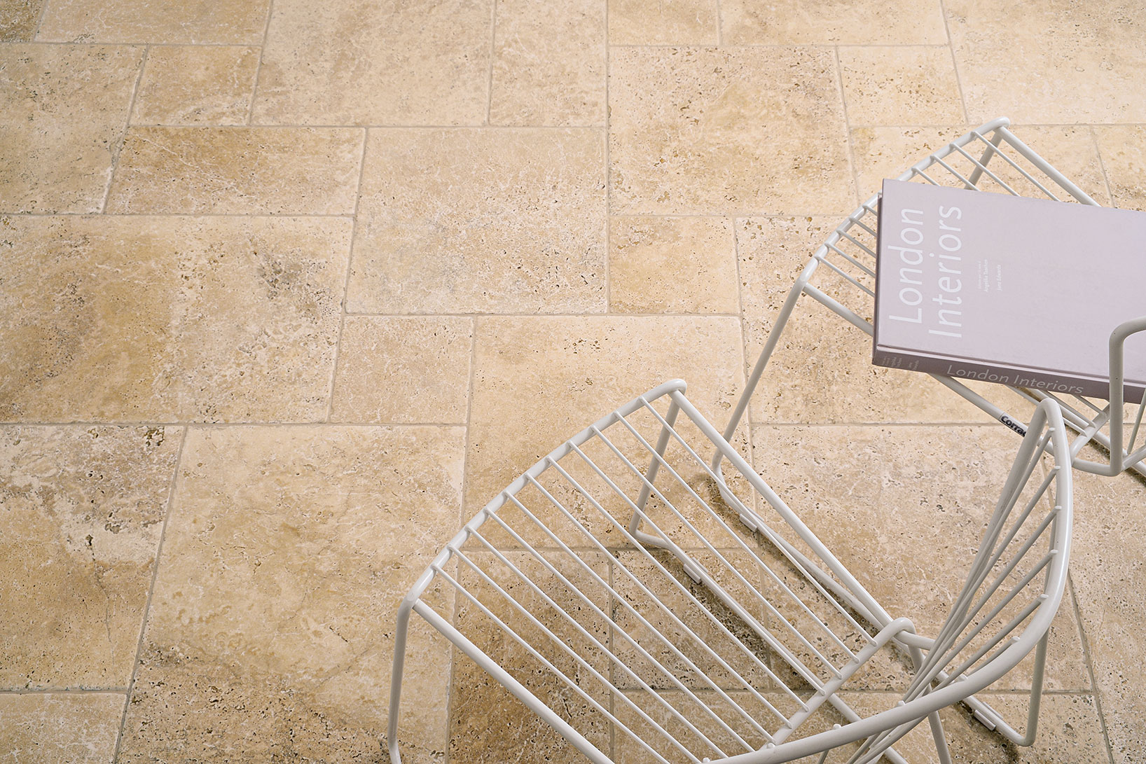 Piastrelle-per-interni_Ceramiche-Coem_Aquitaine_Beige-1