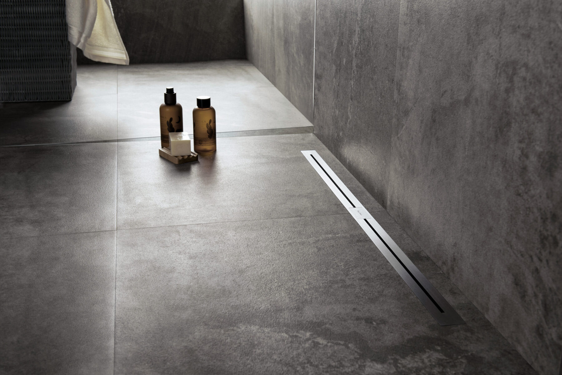 shower-drain_mood-bathroom_easy-drain_nano_04-scaled-1800x0-c-center