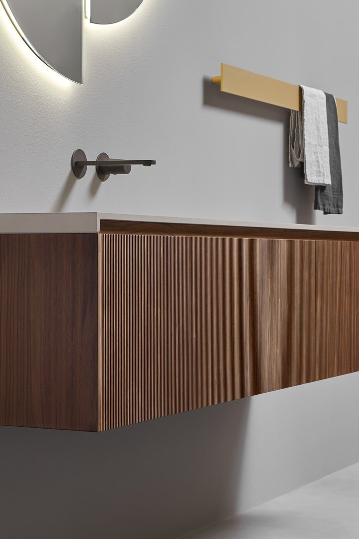 06_al_2022_07_08_showroom_binario_legno_05_1667397729608