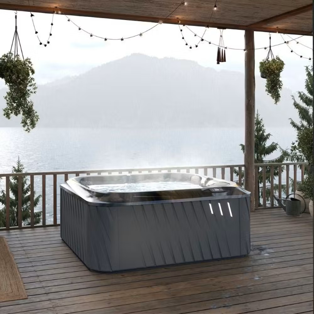 Jacuzzi - J-215 Hot Tub