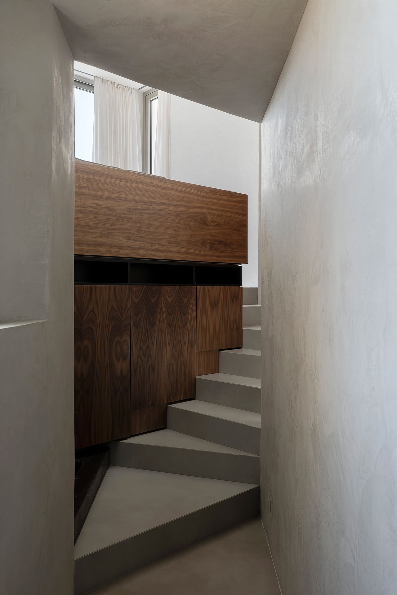 pnoes-tinos-luxury-architecture-10
