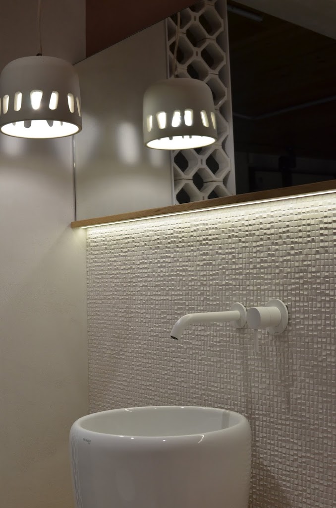 Lampada_a_sospensione_in_cemento_LUNA_Urbi_et_Orbi_GAL