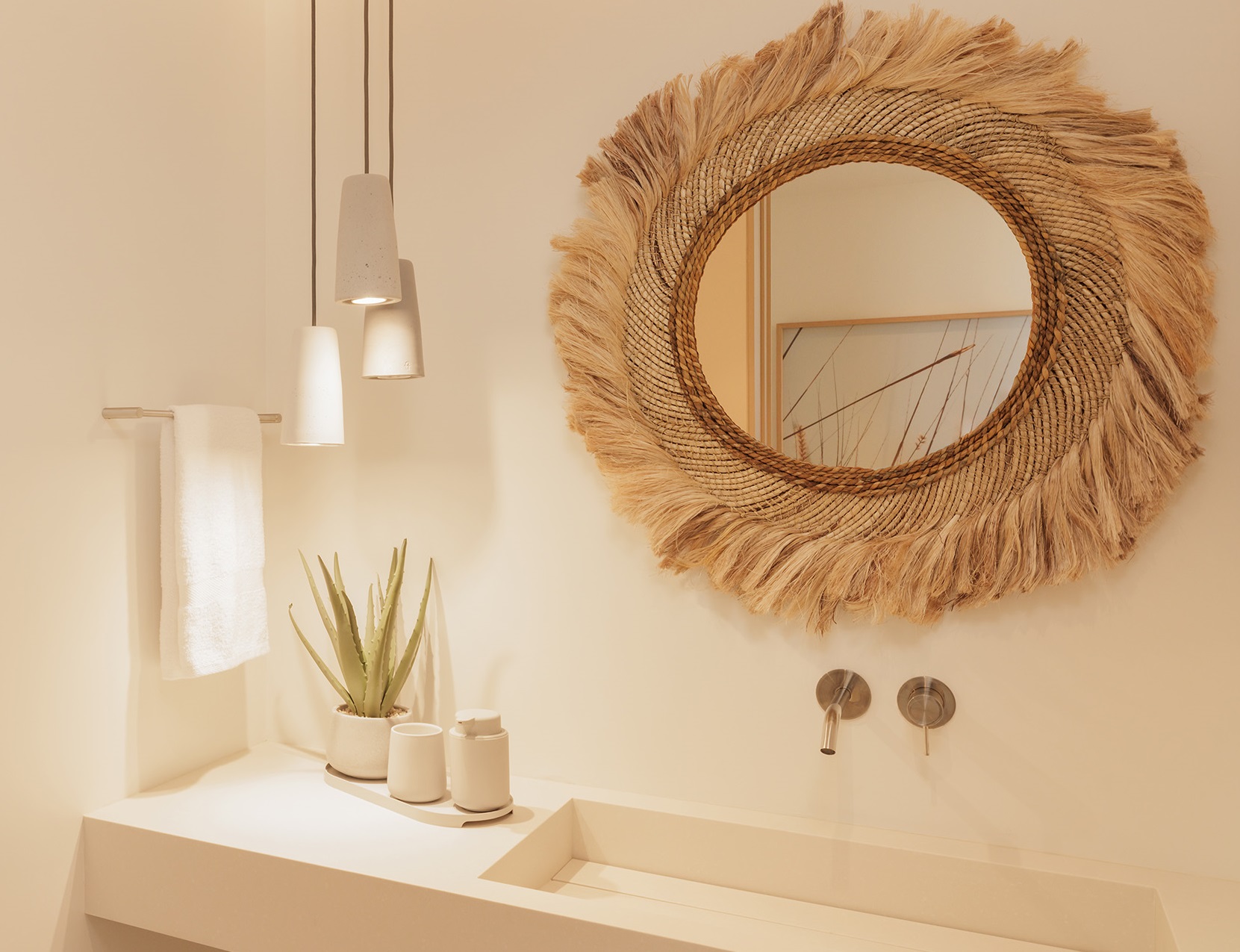 phari_concrete_pendant_lamp_urbi_et_orbi_Verdelago_Resort_