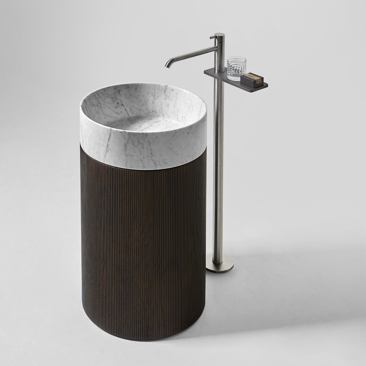 04_al_showroom_2023_07_18_rubinetto_essentia_ramo_02_arredata_1695634973450
