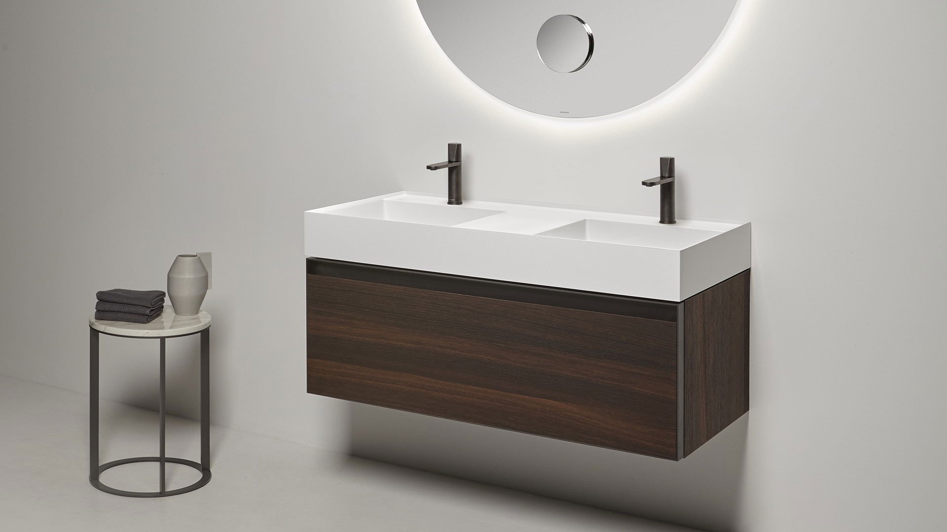 1592837887219_al_showroom_2018_05_23_atelier_108_fondo_bianco_02_gen_cassetto_chiuso