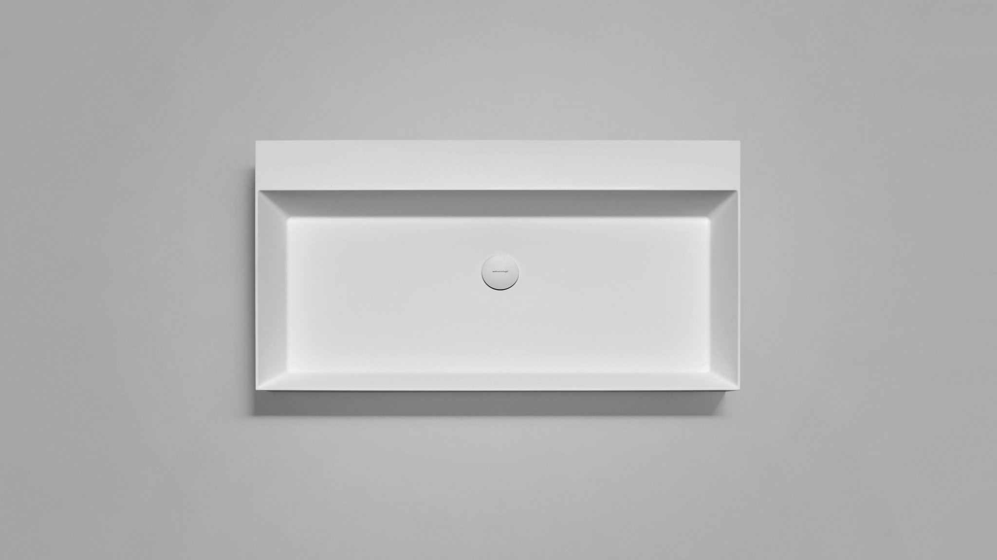 1587810560466_05a_al_showroom_2019_10_29_gesto_light_fondo_bianco_90_2kweb