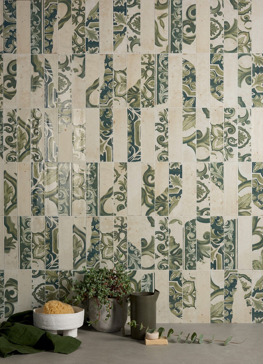generated_Fregio_Verde_Maiolica_Ambiente.jpg.1400x1400_q85