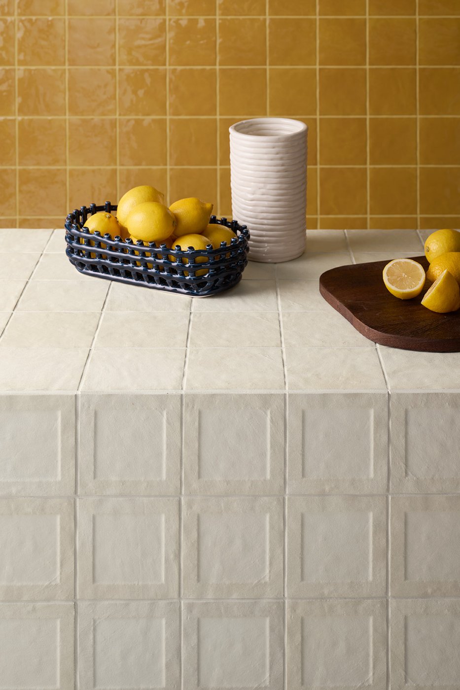 generated_MarcaCorona-Miniature-Alba-Calla-Kitchen_01.jpg.1400x1400_q85