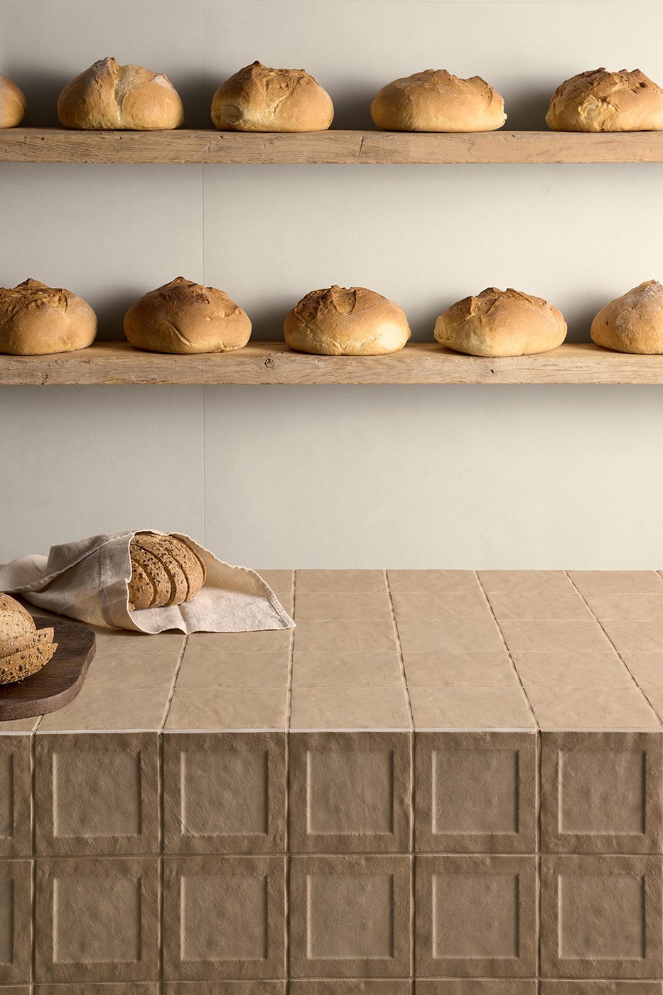 generated_MarcaCorona-Miniature-Alba-Orzo-Bakery.jpg.1400x1400_q85