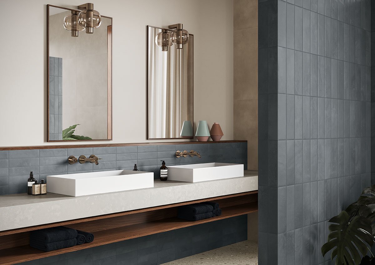generated_MarcaCorona-Miniature-Cera_Blu_Notte-Bathroom-02.jpg.1400x1400_q85