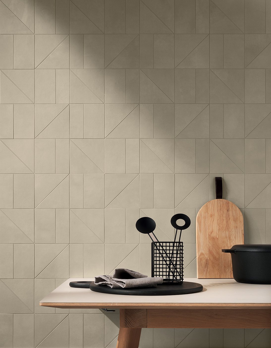 generated_Multiforme_Dune_Kitchen_Tufo_Zig_P1.jpg.1400x1400_q85